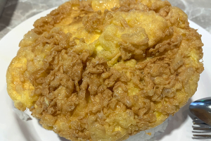 ご飯に乗せているのでカオ・カイチャオ・フー