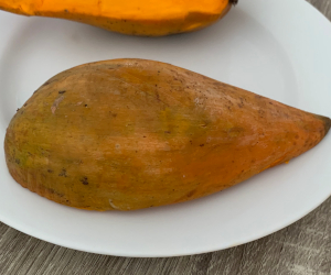 完熟して食べ頃になったシアントーの果皮の状態