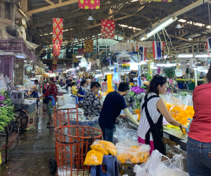 ICPフラワーマーケットの中の様子