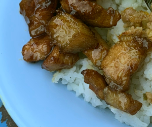 おかず屋台の三枚肉のムーワーン