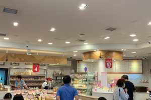 モンノムソットの店内の様子